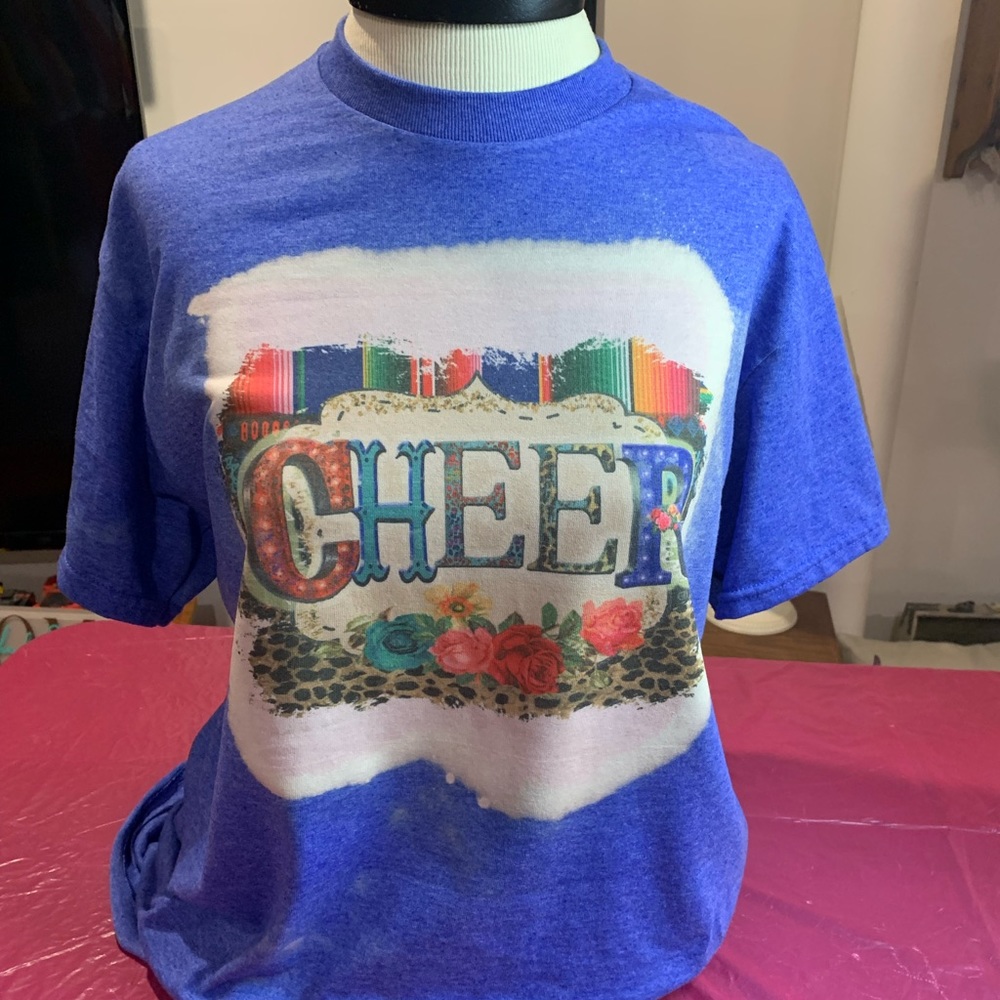 Graphic tee